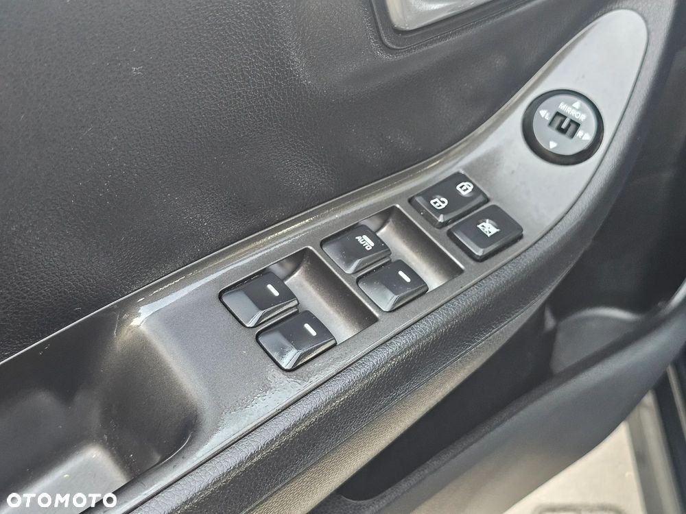 Kia Picanto 1.0 Business Line Plus - 24