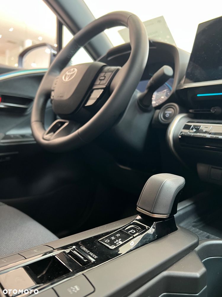 Toyota C-HR - 12