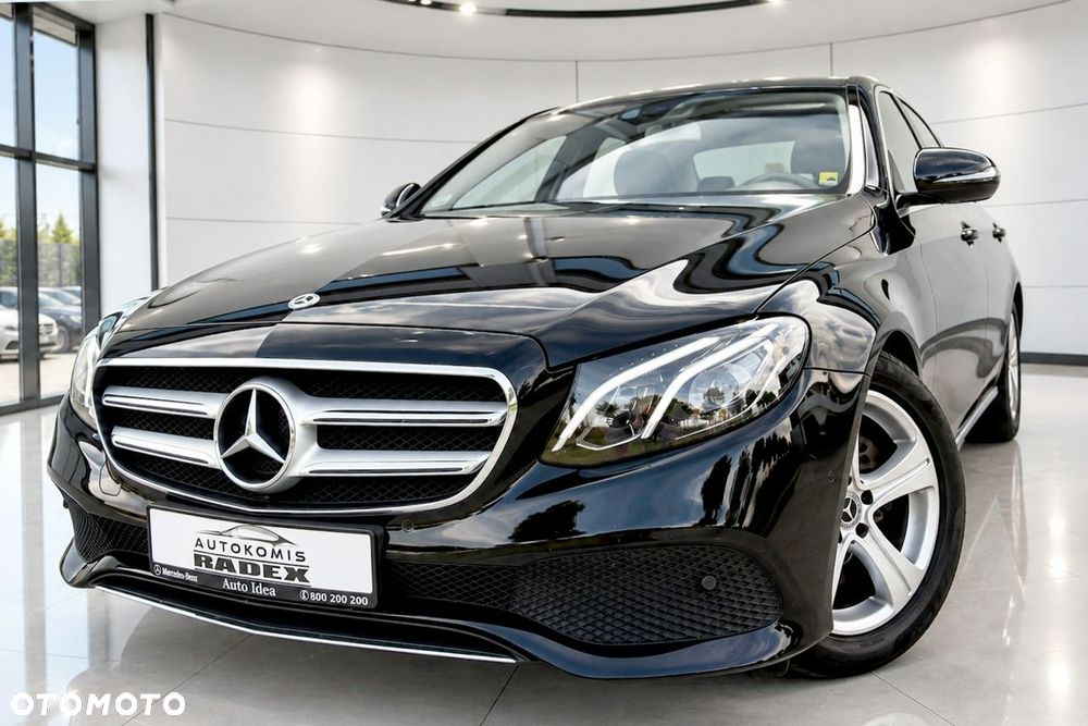Mercedes-Benz Klasa E 200 d 9G-TRONIC - 24