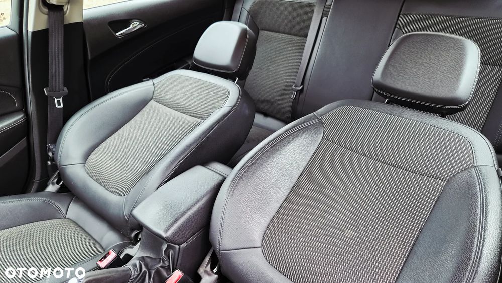 Opel Astra 1.4 T Cosmo - 15