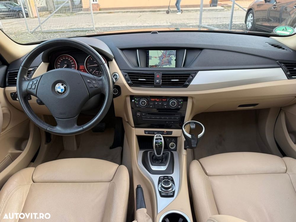 BMW X1 sDrive20d Aut. xLine - 8