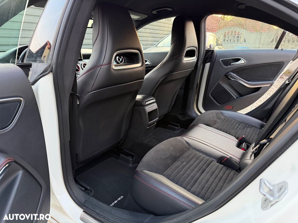 Mercedes-Benz CLA 220 CDI 7G-DCT AMG Line - 8