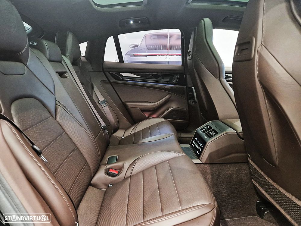 Porsche Panamera 4S E-Hybrid - 34