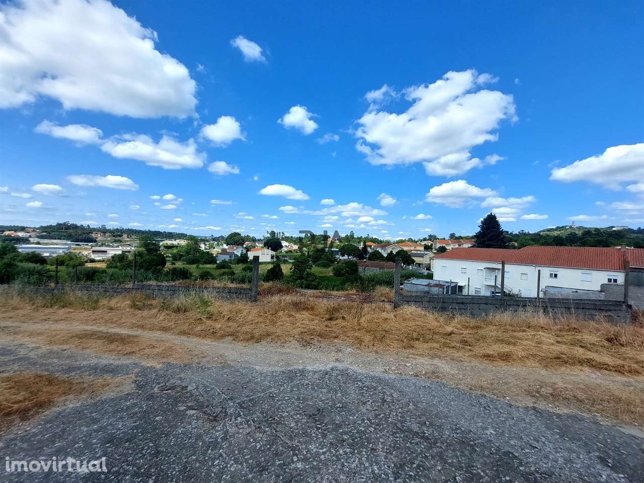 Terreno em Mangualde - Grande imagem: 2/6