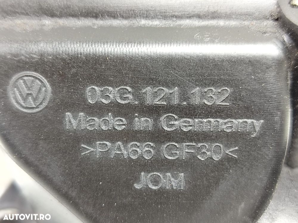 Carcasa termostat 2.0 tdi BKD CBAB BKD 03g121132b Volkswagen VW Golf - 3