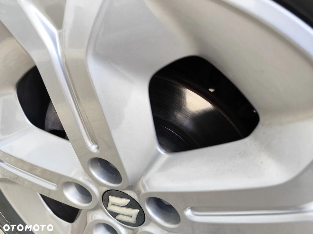 Suzuki Vitara 1.6 Premium 2WD - 22