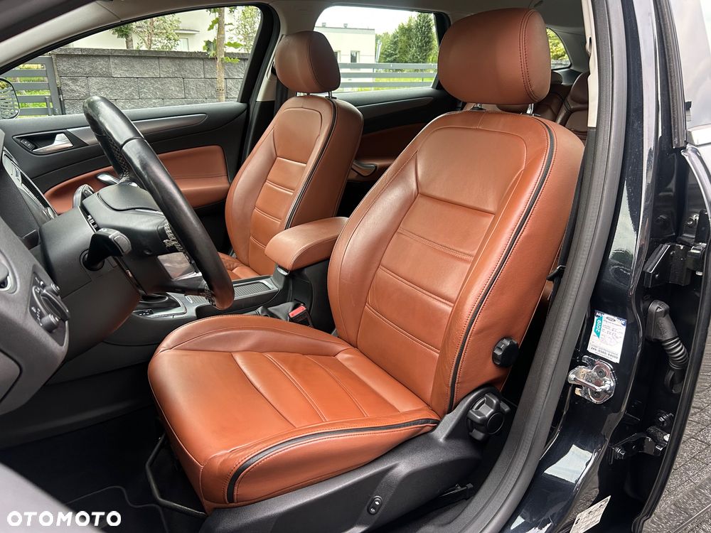 Ford Mondeo 2.0 T Titanium X - 26