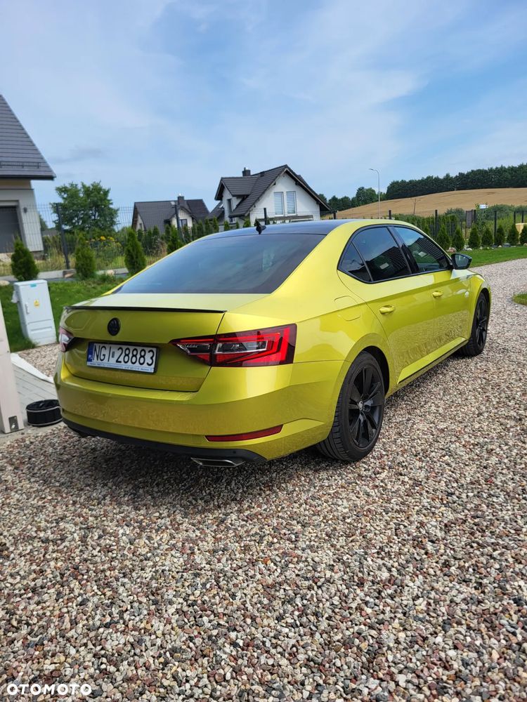 Skoda Superb 2.0 TSI 4x4 Sportline DSG - 5