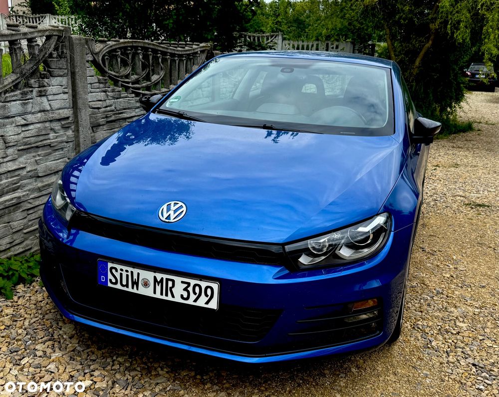 Volkswagen Scirocco 2.0 TDI Blue Motion Technologie Club - 18