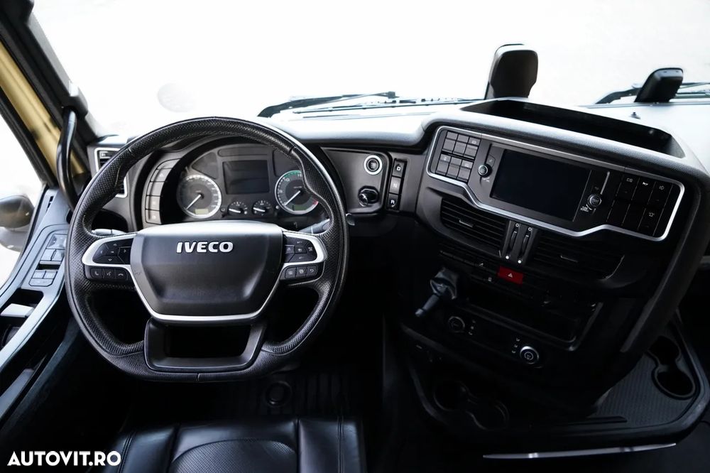 Iveco S-WAY / 570 / RETARDER / I-PARK COOL / FULL AIRMATIC / 100% ANVELOPE / JANTE DIN ALIAJ / PIELE / - 30