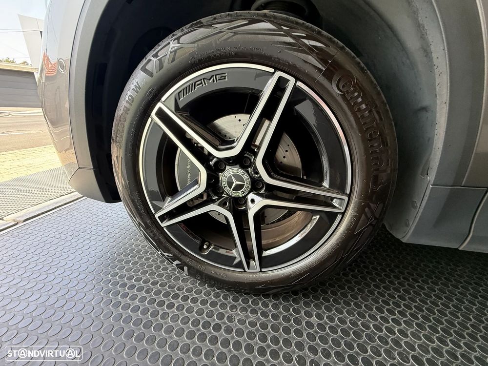 Mercedes-Benz GLA 250 e AMG Line - 12