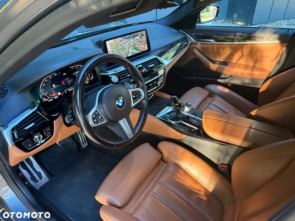 BMW Seria 5 530i xDrive mHEV M Sport sport - 24