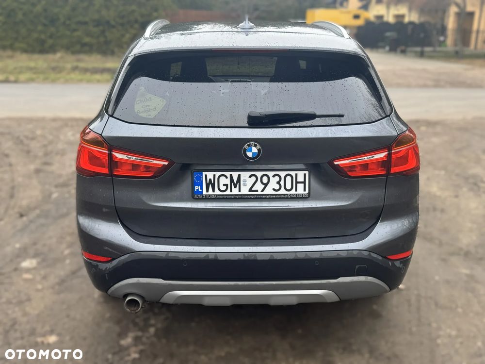 BMW X1 sDrive18d xLine - 7