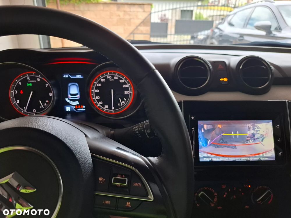 Suzuki Swift 1.2 Dualjet SHVS Premium Plus CVT - 15