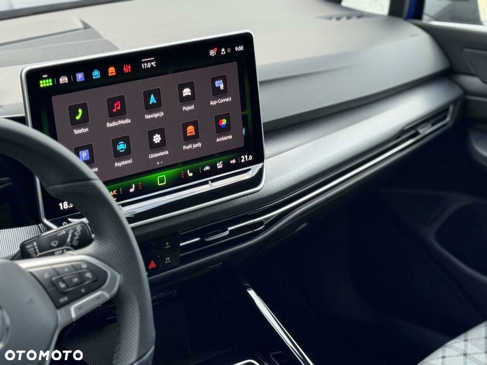Volkswagen Golf - 11