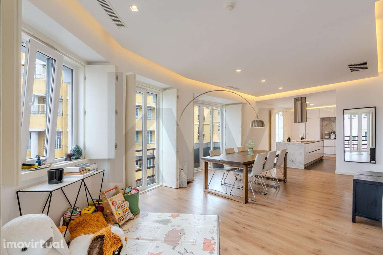 142m2 de Elegância Art-Déco junto ao Parque Eduardo VII - Grande imagem: 2/42