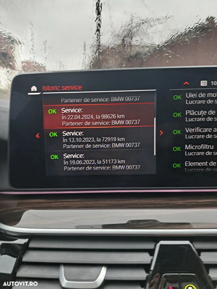 BMW Seria 5 520d xDrive AT MHEV - 35