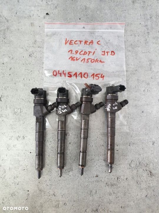 KOMPLET WTRYSKIWACZY VECTRA C 1,9CDTI 0445110154 - 1