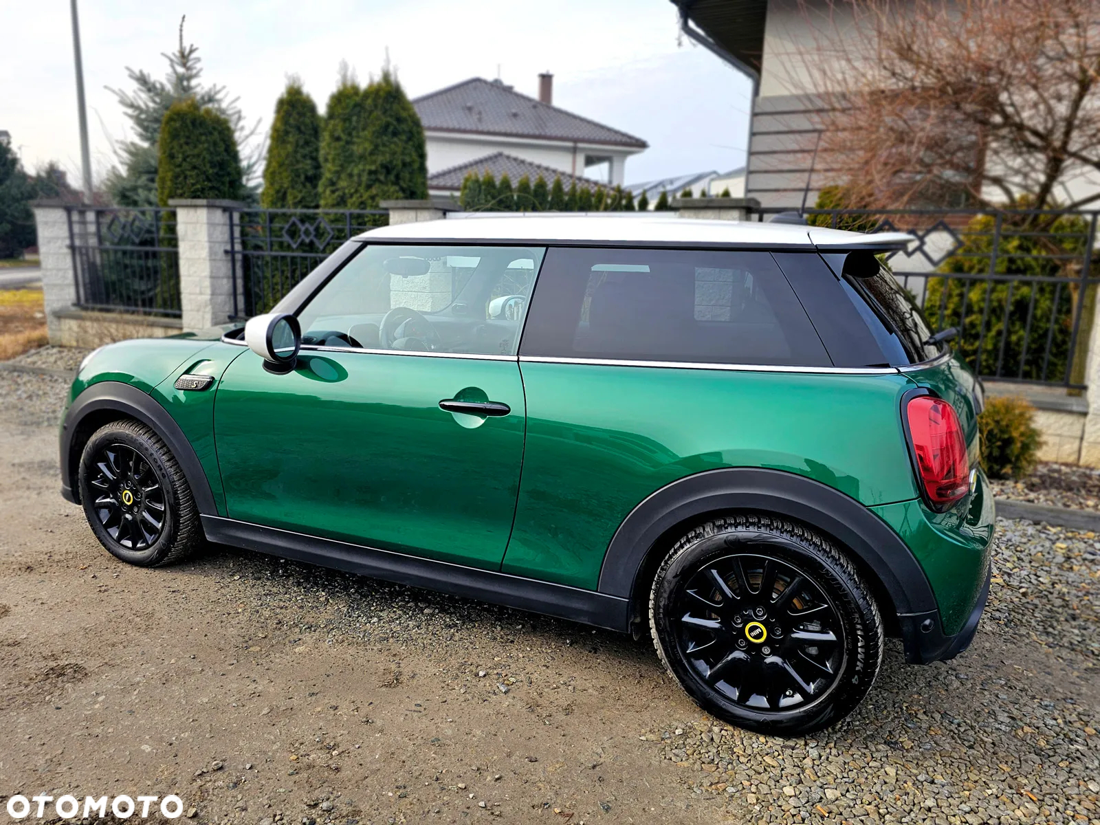 MINI Cooper SE - 11
