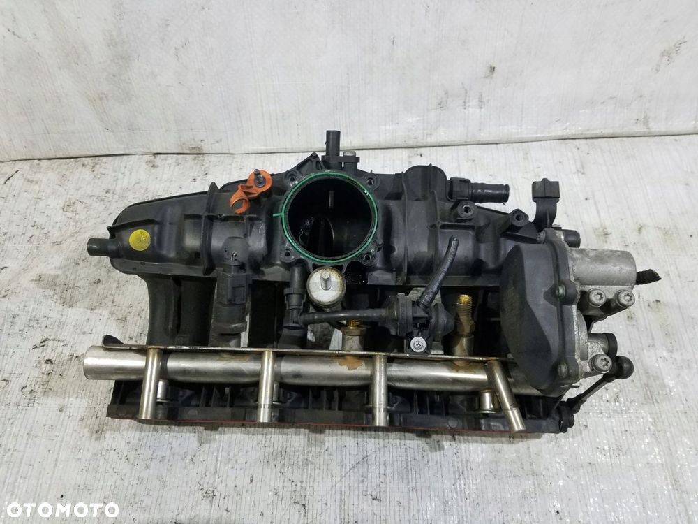 kolektor ssący vw eos 2.0 tfsi 06f133185aq - 2