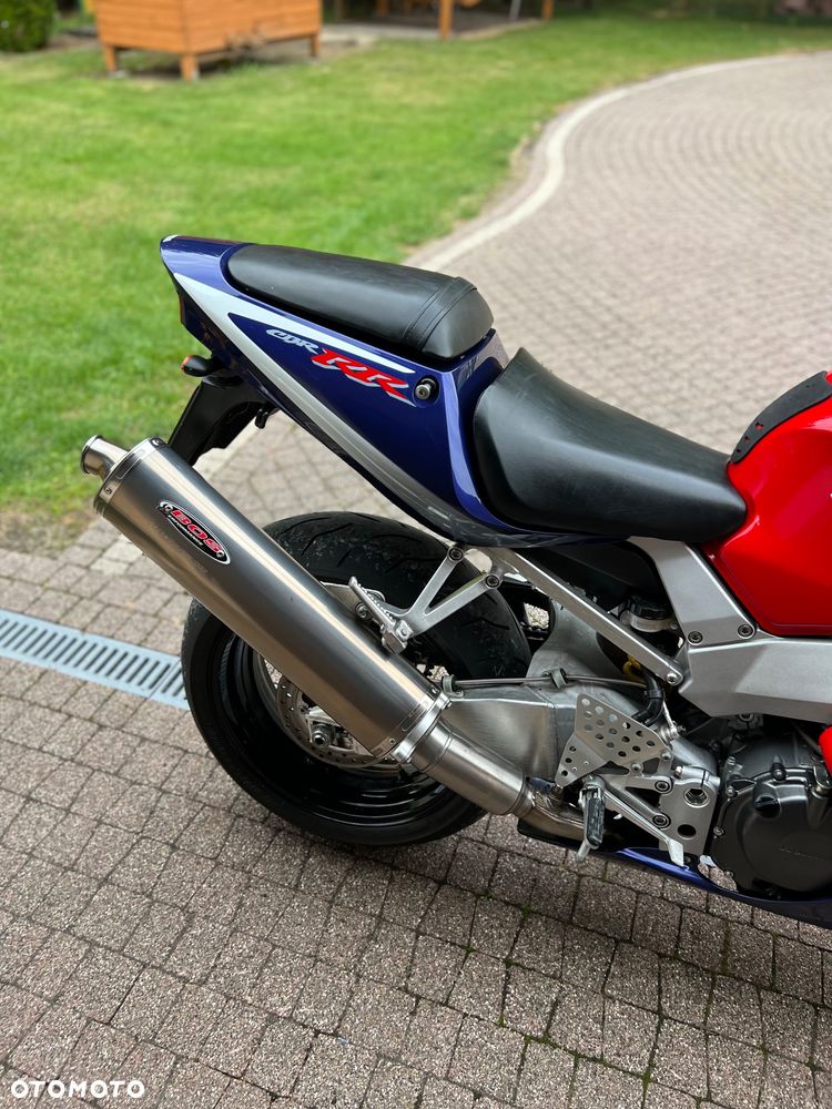 Honda CBR - 29