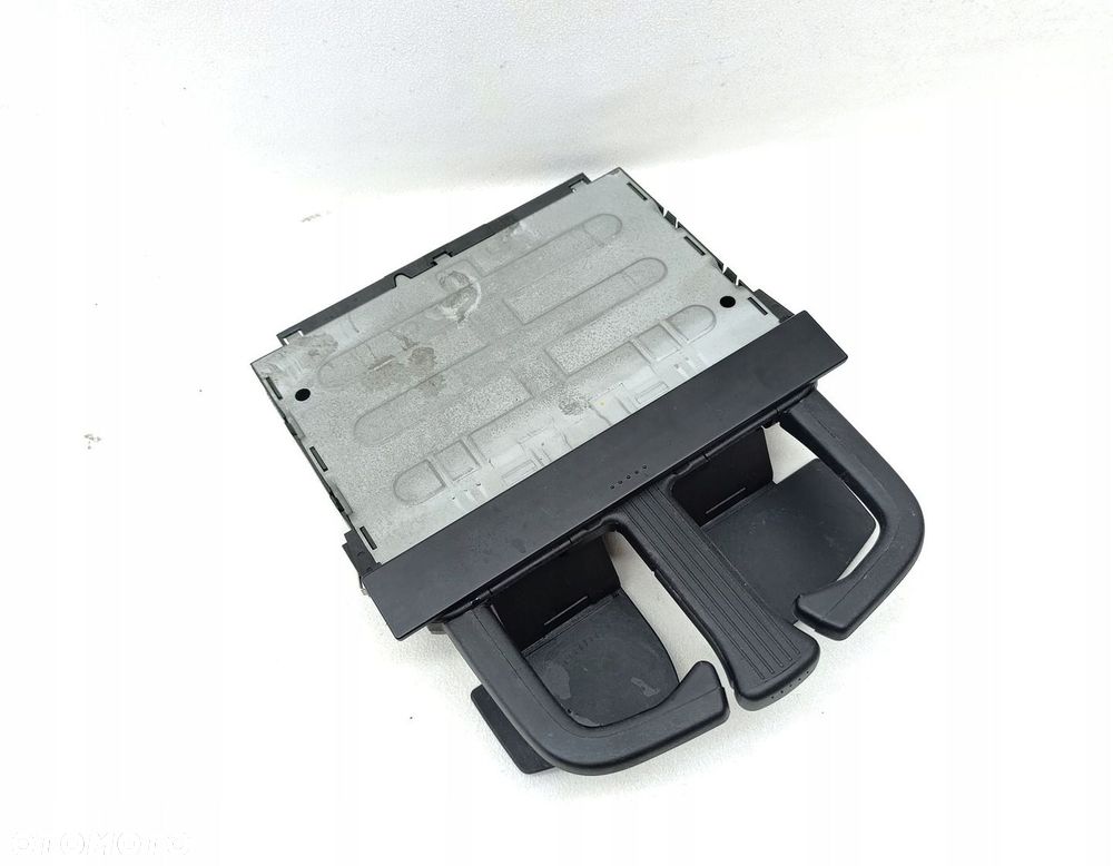 SCHOWEK UCHWYT NA NAPOJE VW GOLF IV BORA 1J0858601 - 2