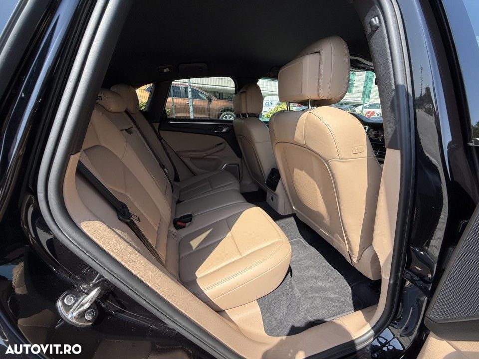 Porsche Macan PDK - 21