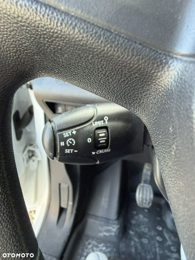 Peugeot Partner - 25