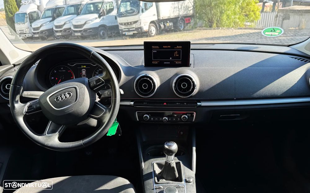 Audi A3 Sportback 1.6 TDI - 5