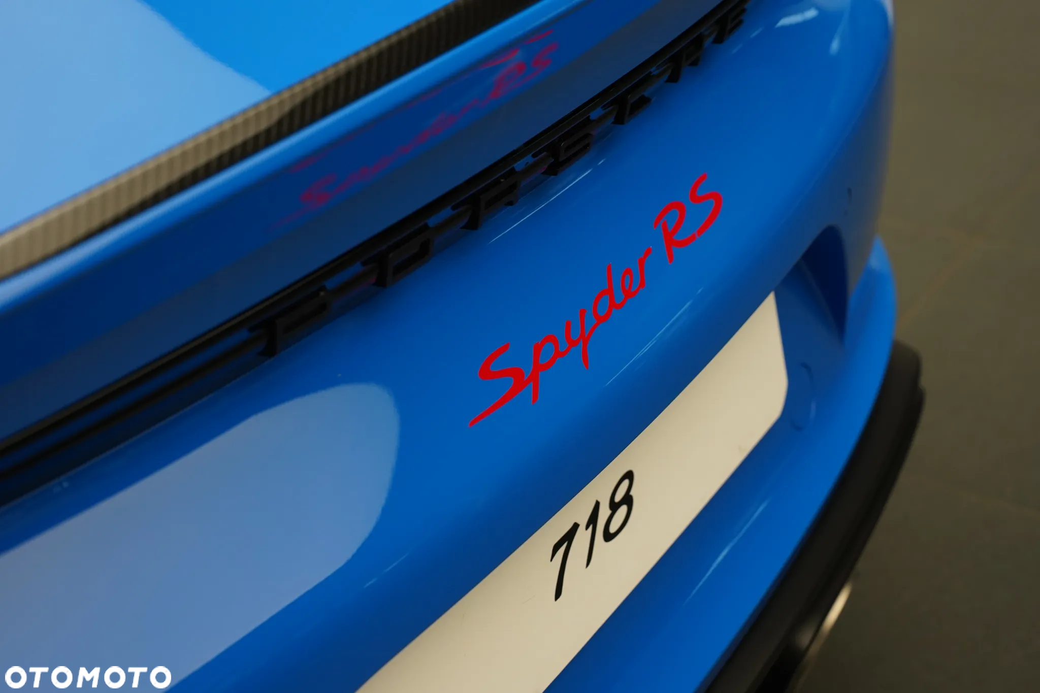Porsche 718 Spyder - 32