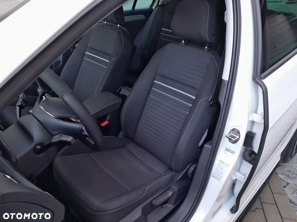 Volkswagen Golf 2.0 TDI BlueMotion Technology Cup - 22