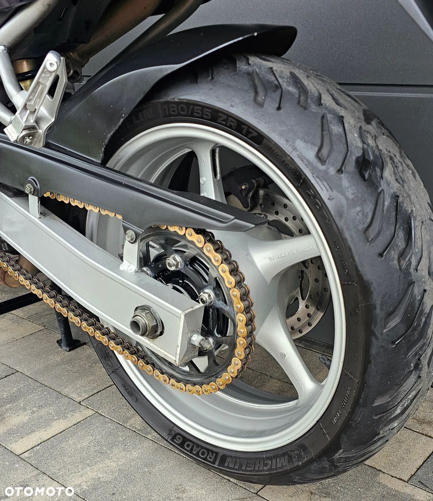 Yamaha FZ6 - 13