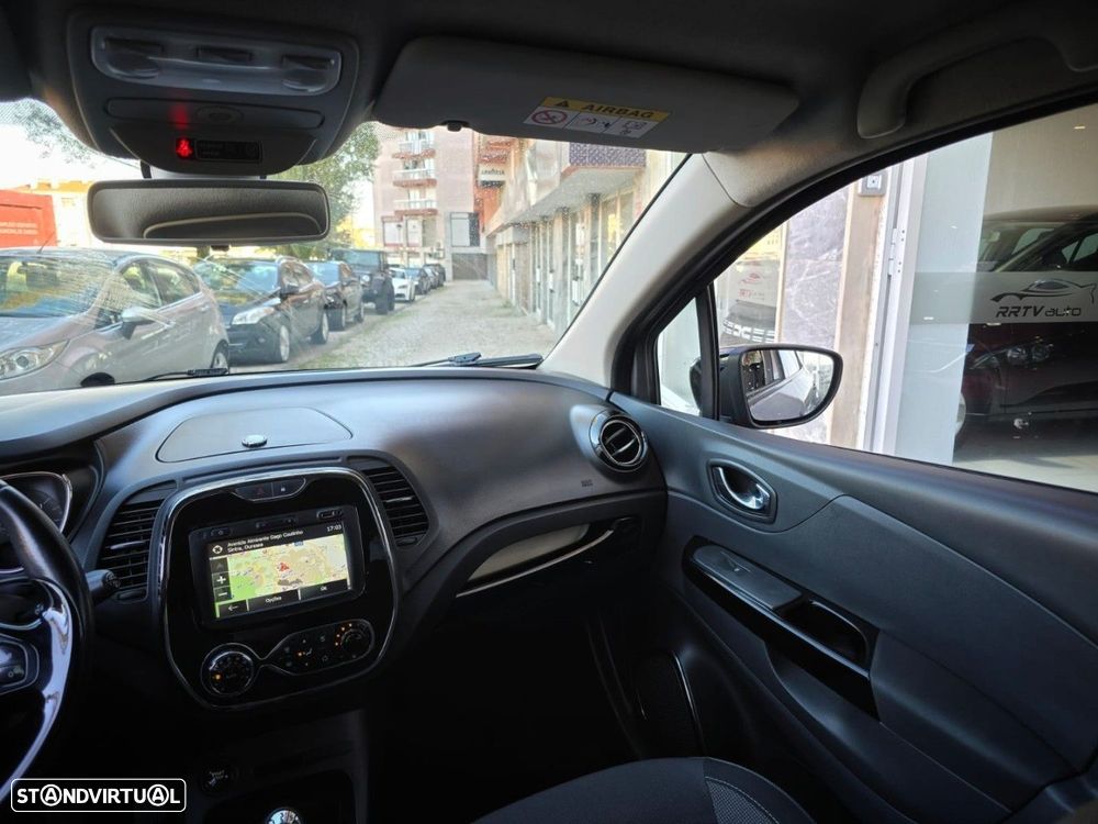 Renault Captur 1.5 dCi Exclusive - 21