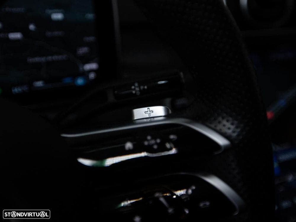 Mercedes-Benz C 300 d AMG Line - 16