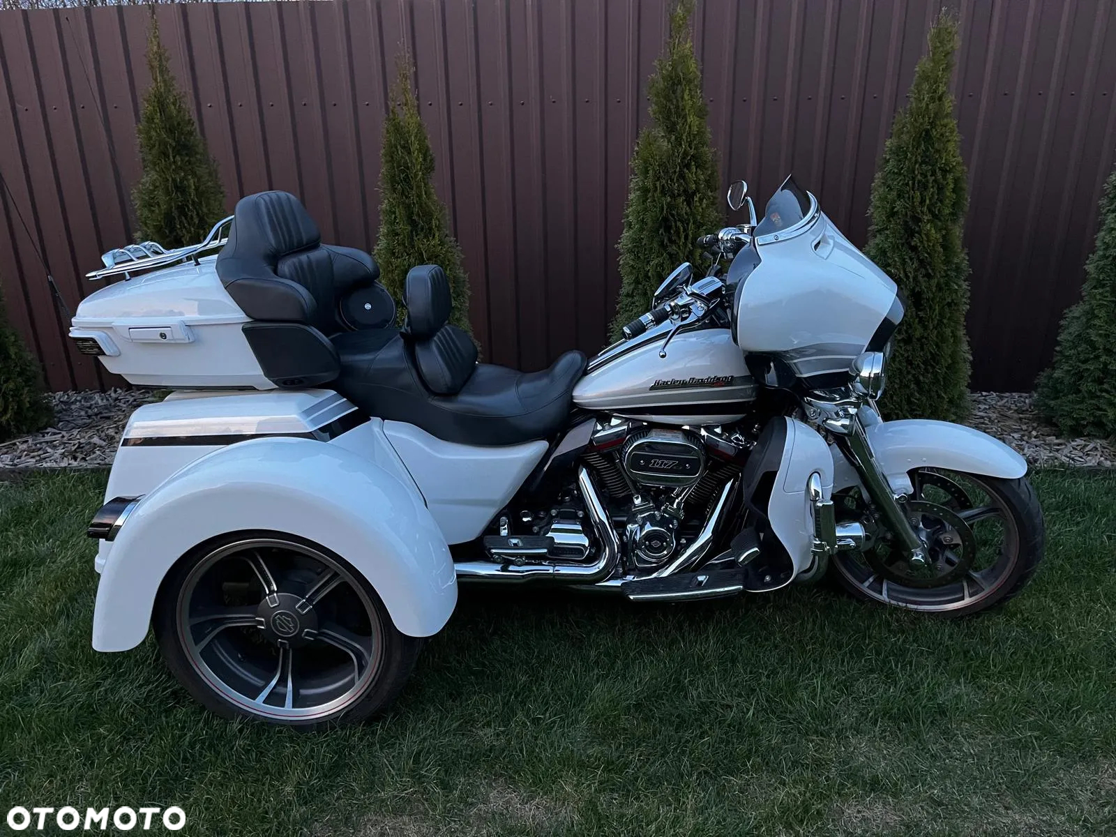 Harley-Davidson Tri Glide - 14