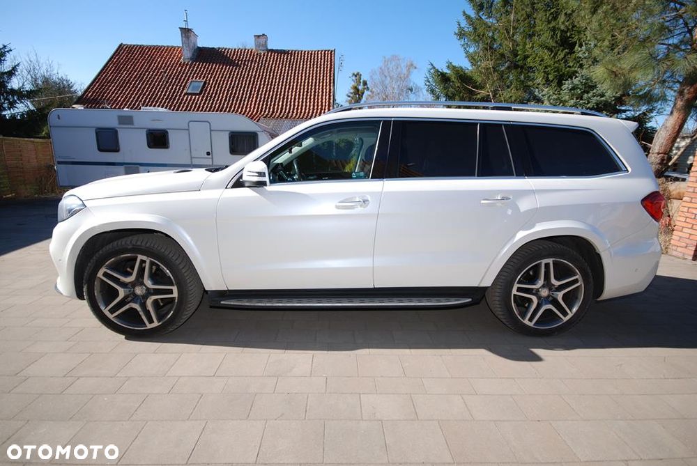 Mercedes-Benz GLS - 2