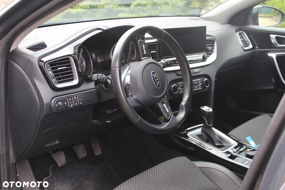 Kia XCeed - 2