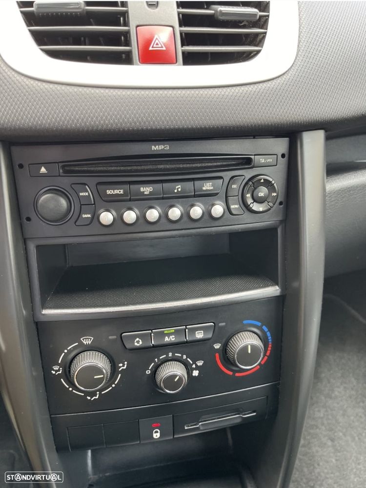 Peugeot 207 1.4 16V Open - 8