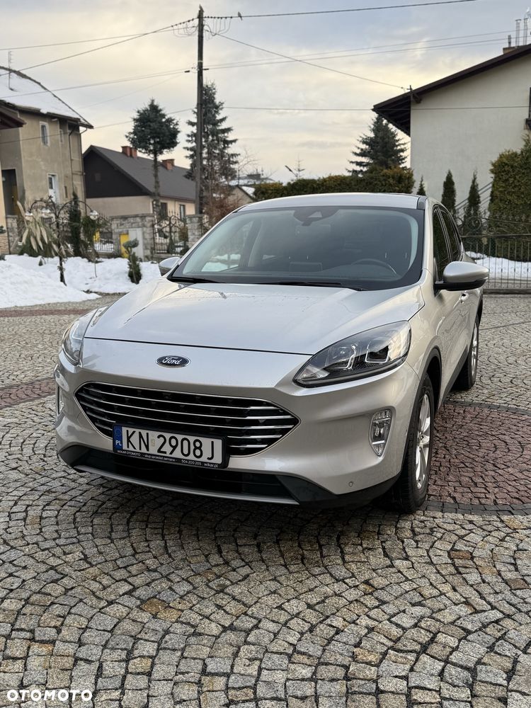 Ford Kuga - 1