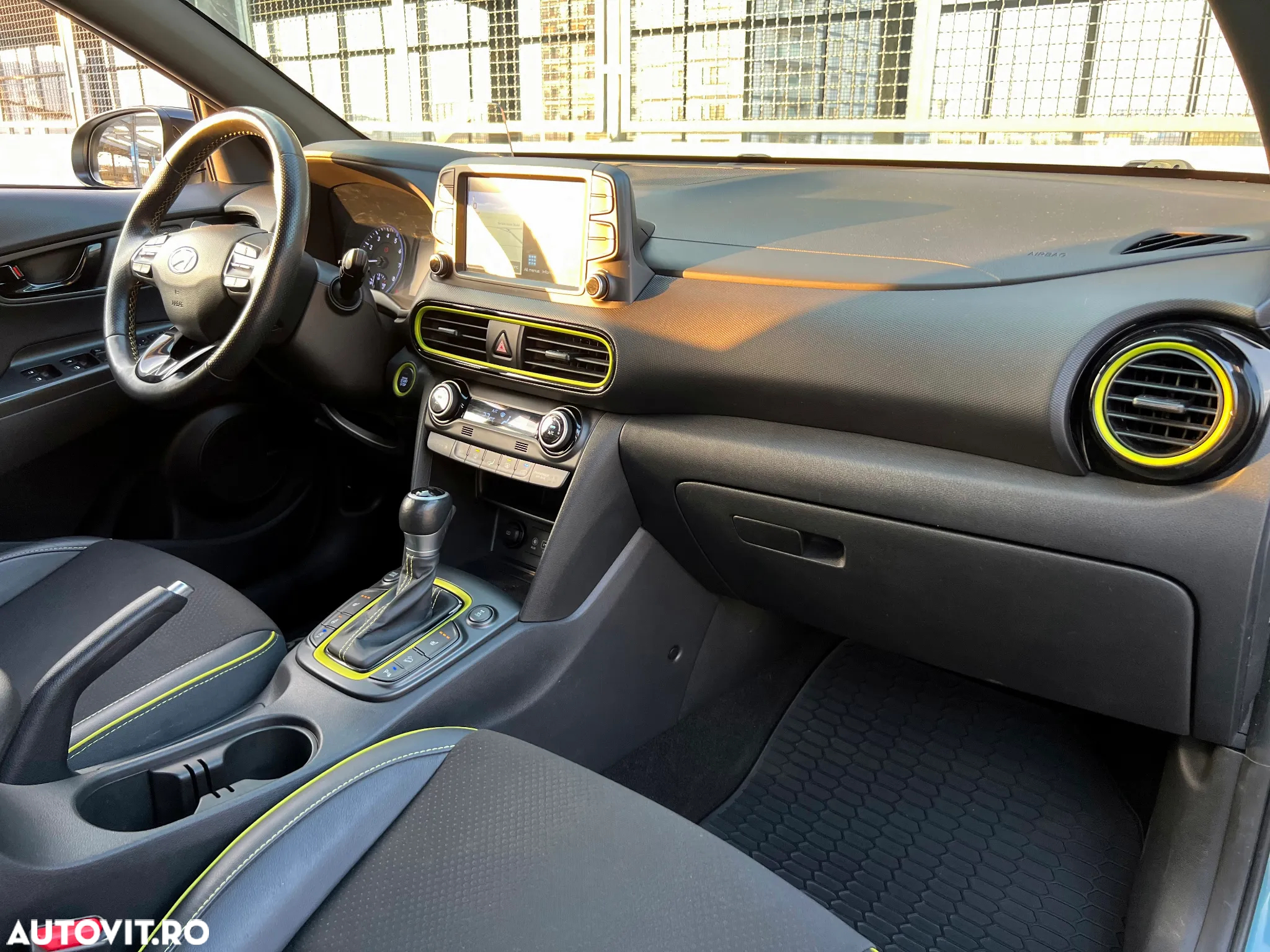 Hyundai KONA 1.6 T-GDI 4WD Aut. Luxury + - 25