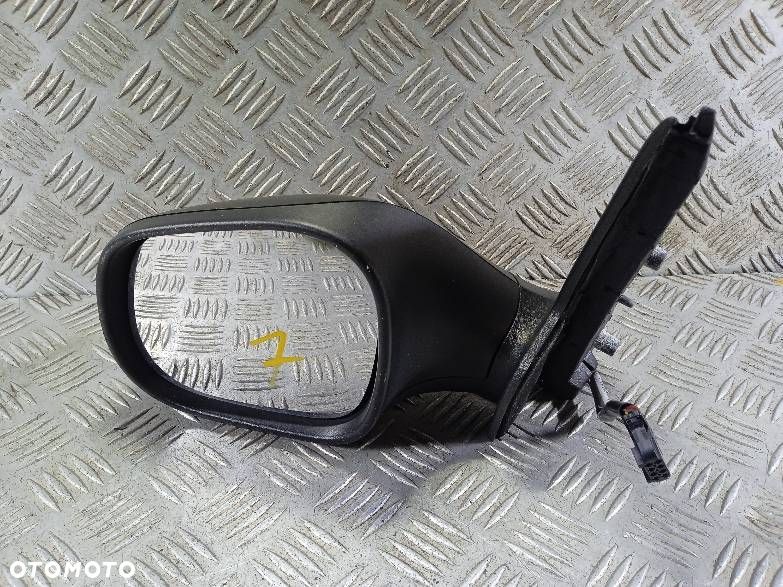 LUSTERKO LEWE SEAT ALTEA - 1