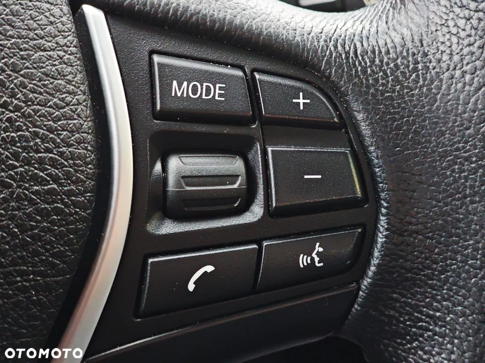 BMW Seria 3 320d Efficient Dynamics - 18