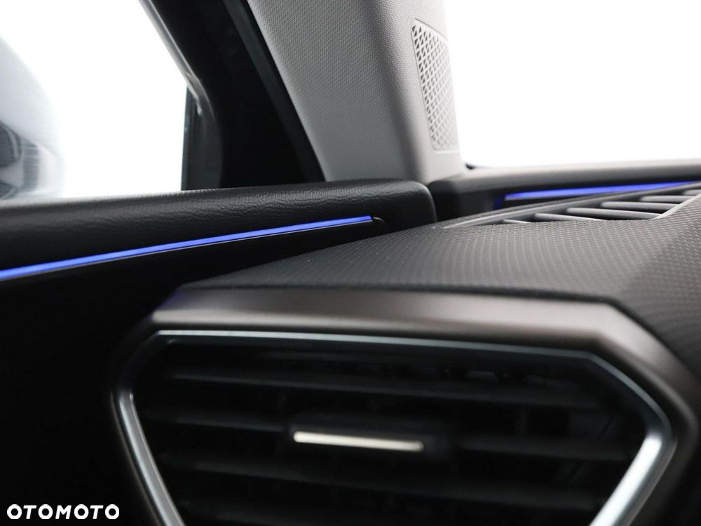 Seat Leon 1.4 e-Hybrid DSG Xcellence - 39