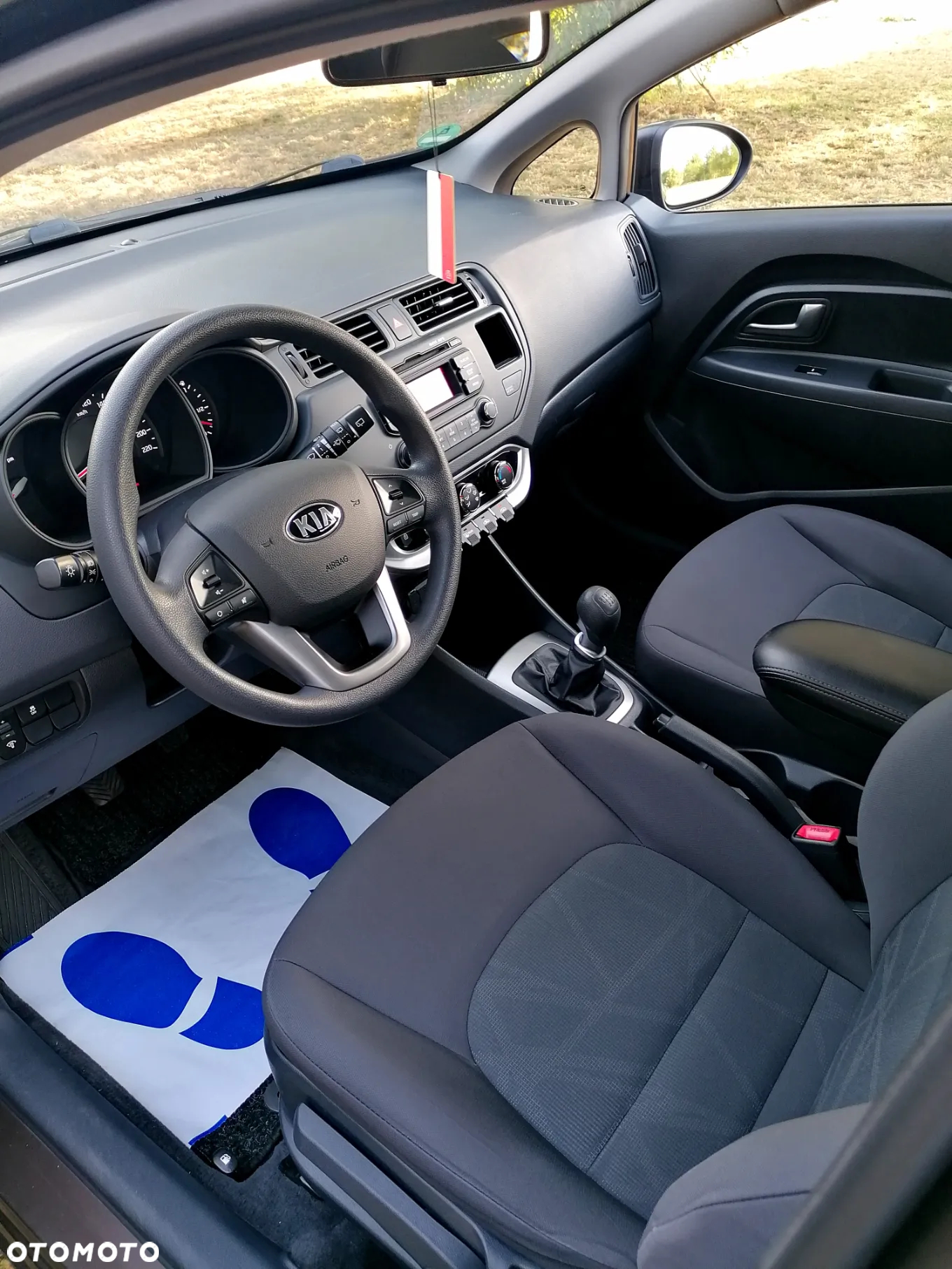 Kia Rio 1.4 Dream Team Edition - 5