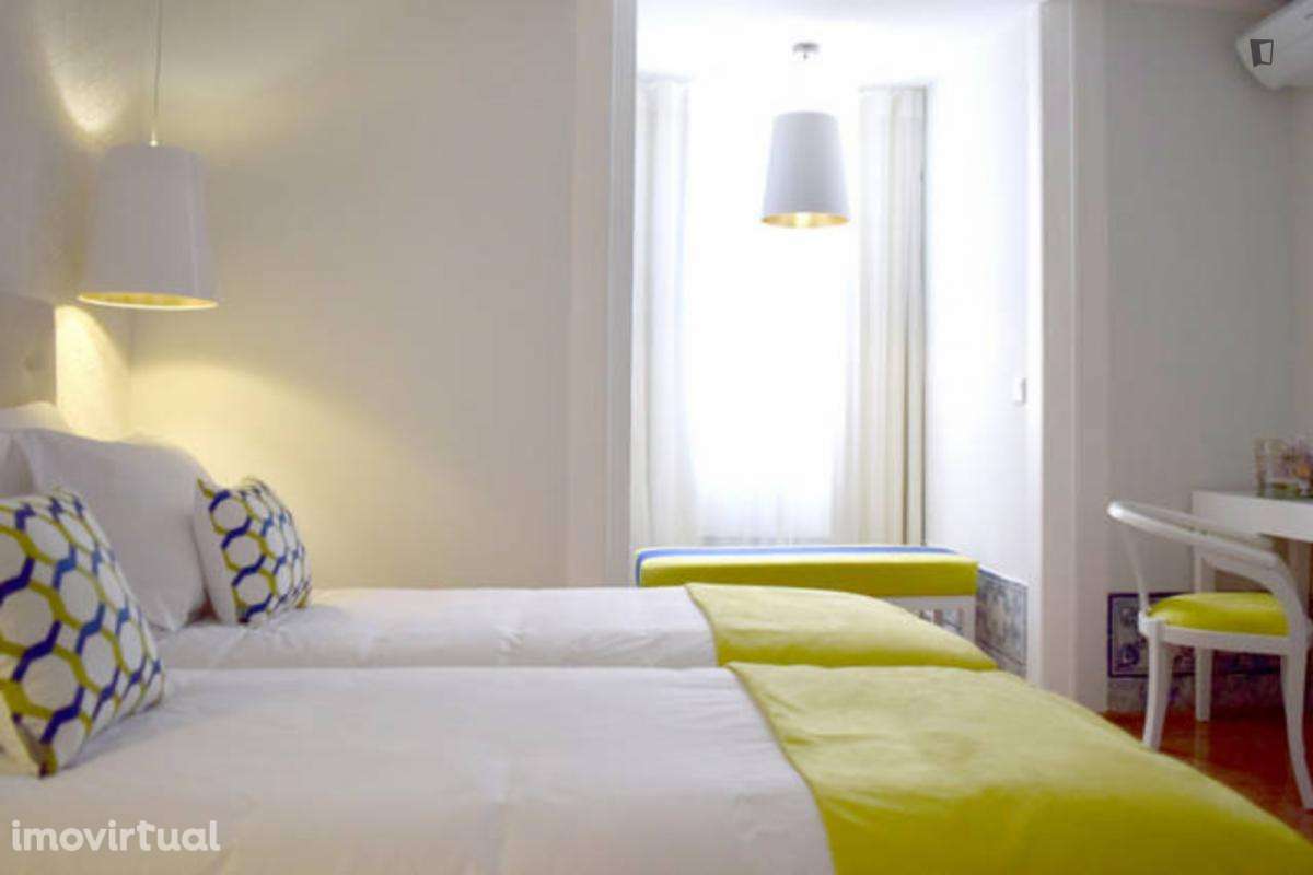 Apartamento com 2 quartos - localizado em Sé Lisbon - Grande imagem: 3/16
