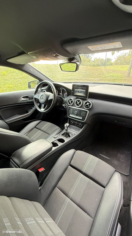 Mercedes-Benz A 180 d Urban - 14