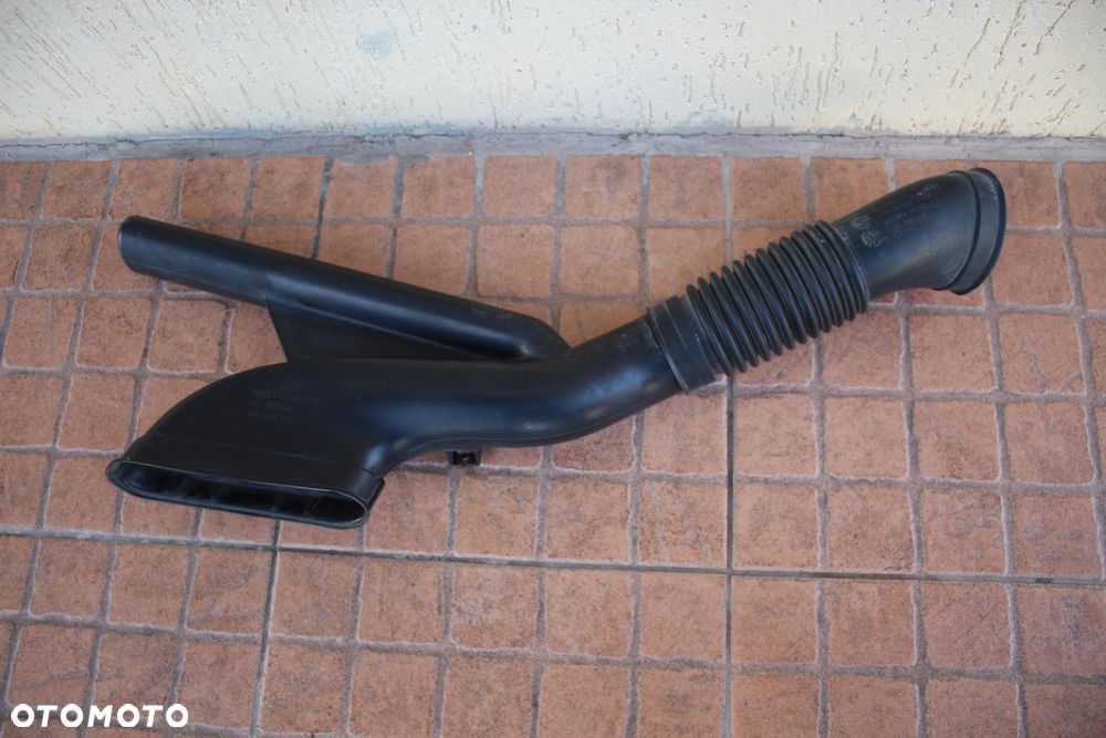 RURA DOLOT POWIETRZA OPEL CORSA D 1.0 55557183