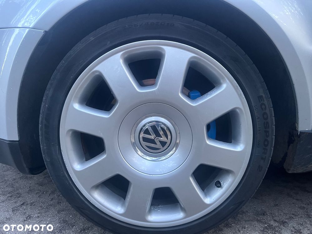 Volkswagen Passat 2.8 V6 4Motion Highline - 9