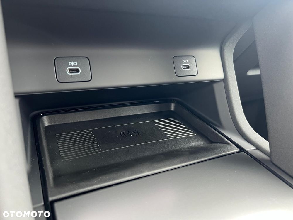 Land Rover Discovery Sport - 14