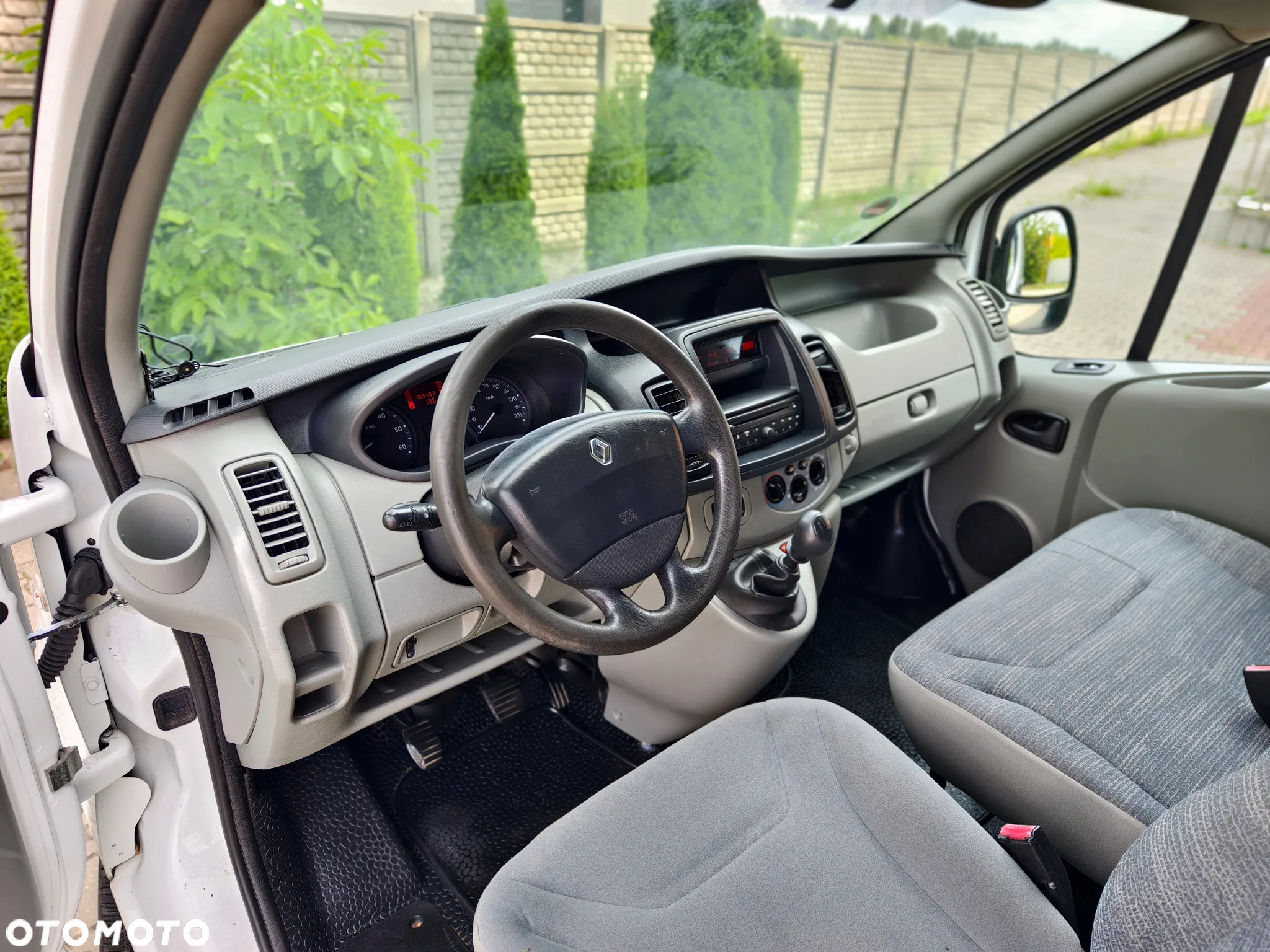 Renault Trafic - 5